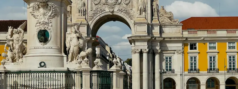 Visiting Lisbon In December: Weather, Things To Do &Amp; Travel Tips Lisbon In December Are Less Crowded